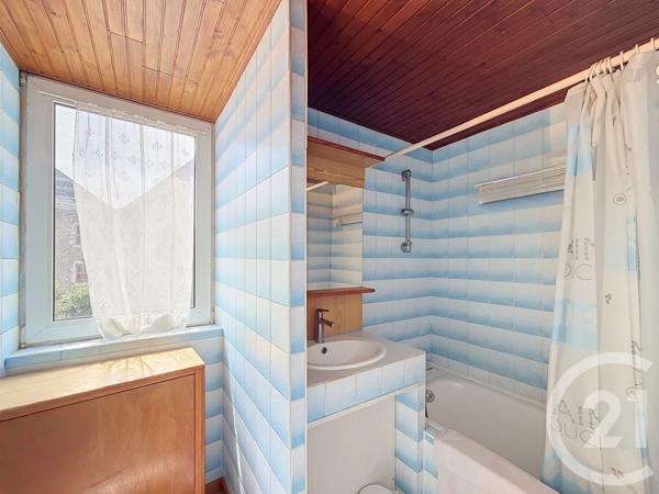 Appartement à vendre  3 pièces - 52,80 m 2   TANINGES  - 74