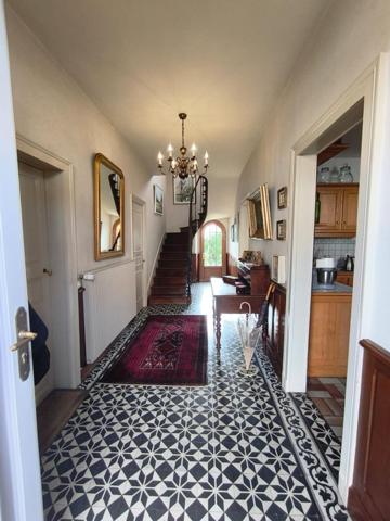 Maison à JALLAIS, 49510 - 7 pièces 206m²