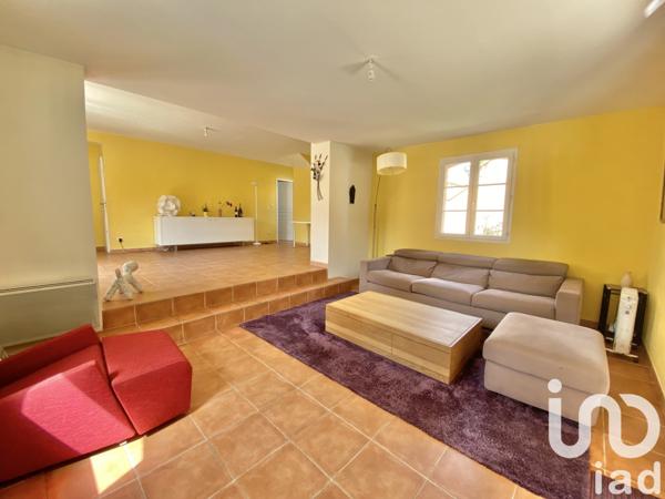 Maison à vendre 6 pièces 165 m² Alleins