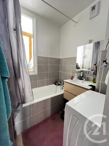 Appartement F3 à vendre  3 pièces - 79,13 m2 VOIRON - 38