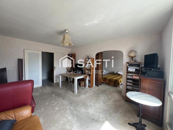 Appartement lumineux avec ascenseur et stationnement