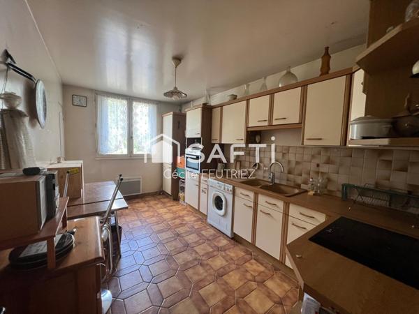 Appartement lumineux avec ascenseur et stationnement