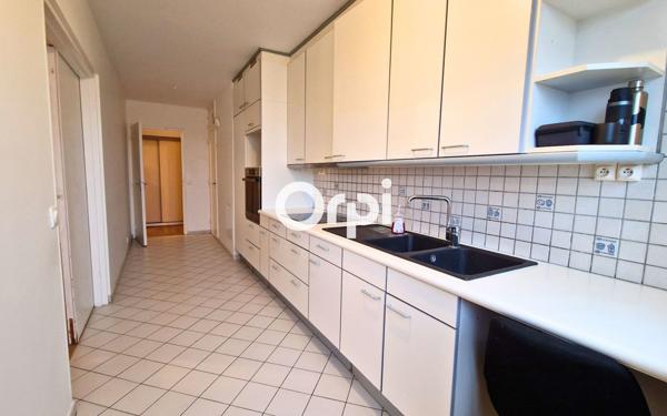 Appartement à vendre    3 pièces • 95,73 m2 Tourcoing