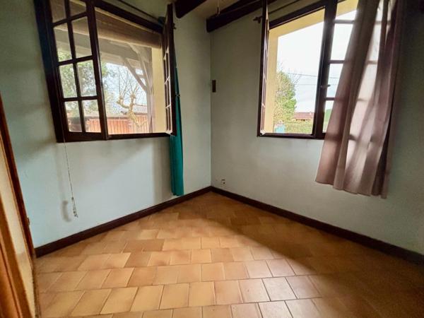 À vendre – Maison de campagne 5 pièces, 121 m² sur 7000² de terrain avec dépendances – Montricoux (82)