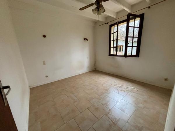 À vendre – Maison de campagne 5 pièces, 121 m² sur 7000² de terrain avec dépendances – Montricoux (82)