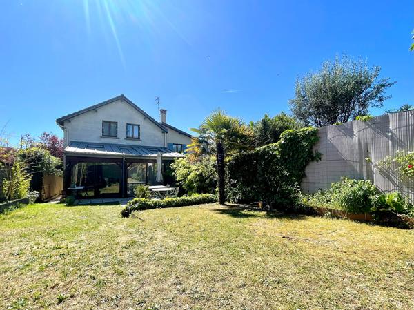 Maison Conflans Sainte Honorine 8 pièce(s) 160 m2 585 900 € **  - Référence  7986