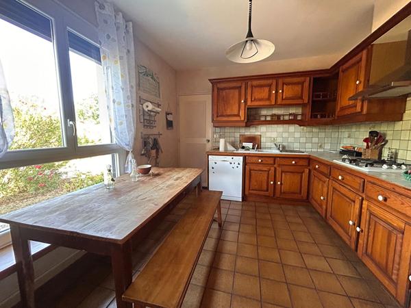 Maison Saint Medard En Jalles 6 pièce(s) 127 m2