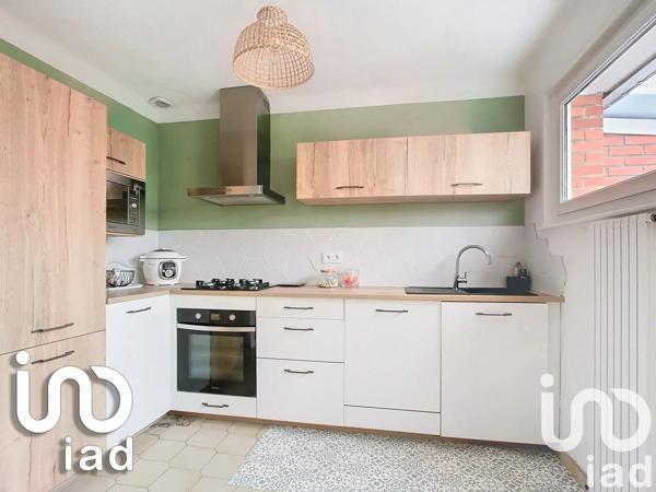 Maison traditionnelle 5 pièces de 104 m² à Montigny-en-Gohelle (62640)