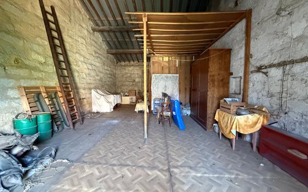 Maison à vendre    3 pièces •  Vauvert