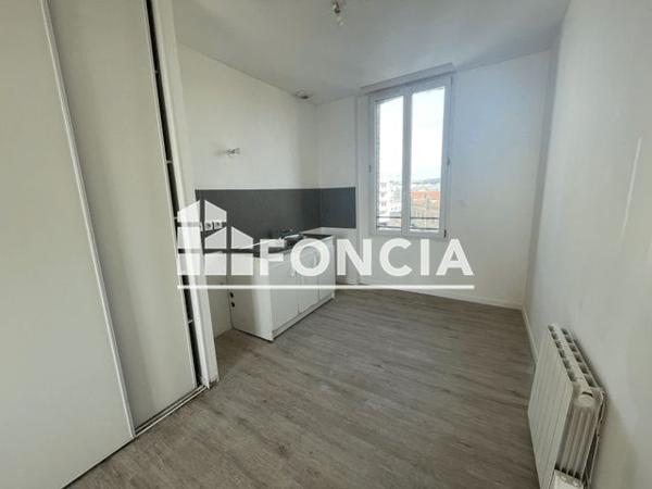 Location Appartement 4 pièces 77 m² - 177 BOULEVARD AMIRAL MOUCHEZ Le Havre 76600