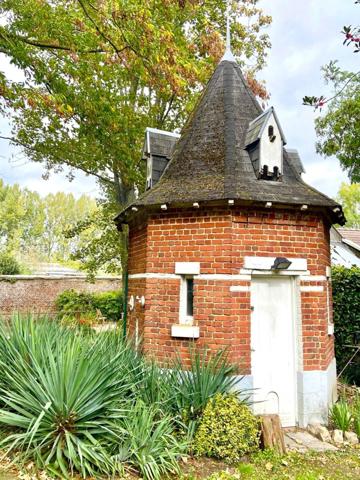 Maison à Santes, 59211 - 8 pièces 300m²