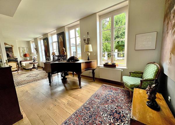 Maison à Santes, 59211 - 8 pièces 300m²