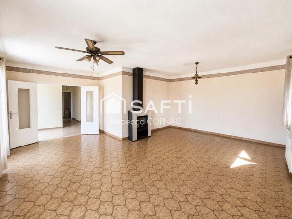 Maison sur 3 000 m² de terrain constructible