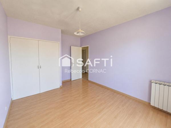 Maison sur 3 000 m² de terrain constructible