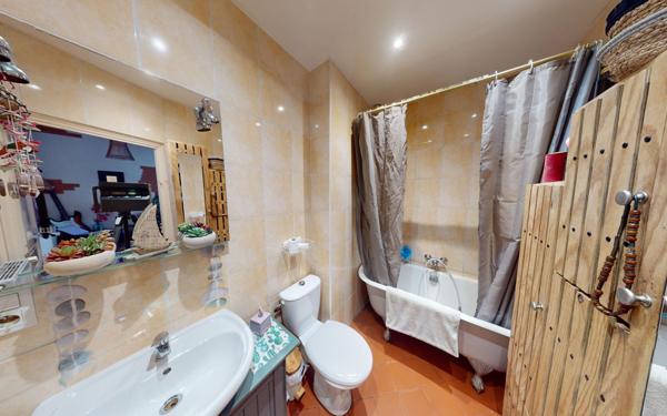 Maison à vendre    3 pièces •  Castelnaudary