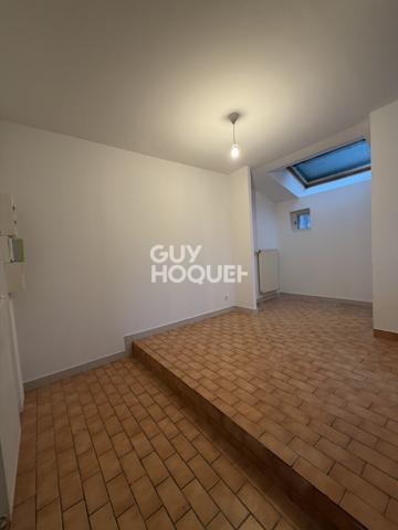 PROXIMITÉ CHU - IMMEUBLE DE RAPPORT AVEC COMPTEURS INDIVIDUELS