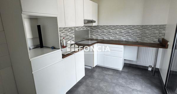 Location Appartement 3 pièces 67.42 m² - Colombes 92700