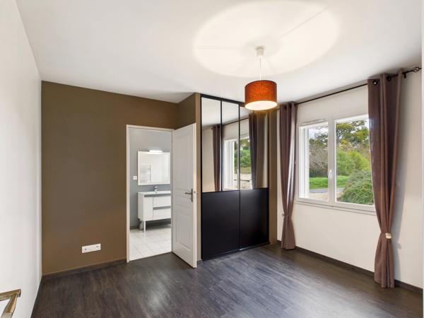 Maison moderne et élégante avec vue panoramique
