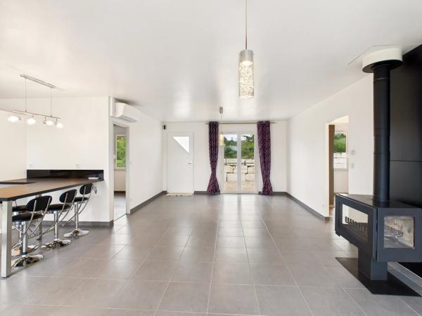 Maison moderne et élégante avec vue panoramique