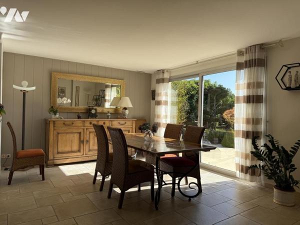 Maison traditionnelle contemporaine