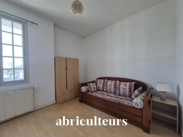 Maison 150 m² 5 pièces cour garage Cognac