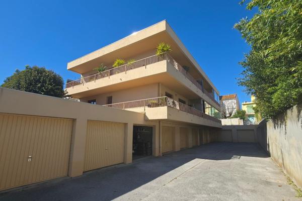 Appartement Carqueiranne T3 + Cave et Garage et parking