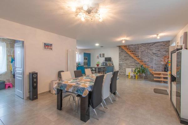 Maison Mery Sur Cher 6 pièce(s) 111 m2