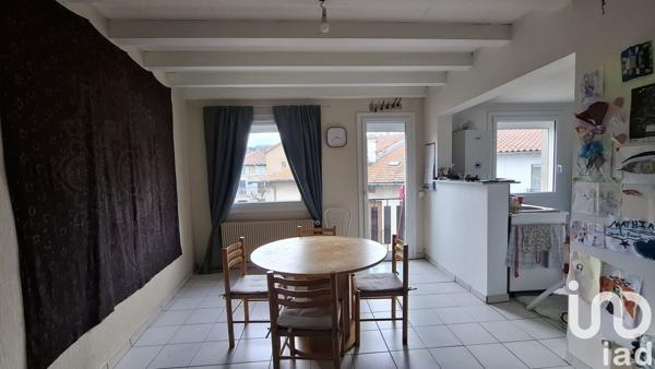 Appartement 6 pièces de 112 m² à Vals-près-le-Puy (43750)