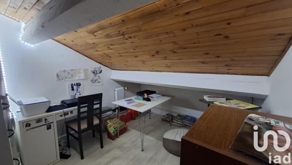 Appartement 6 pièces de 112 m² à Vals-près-le-Puy (43750)