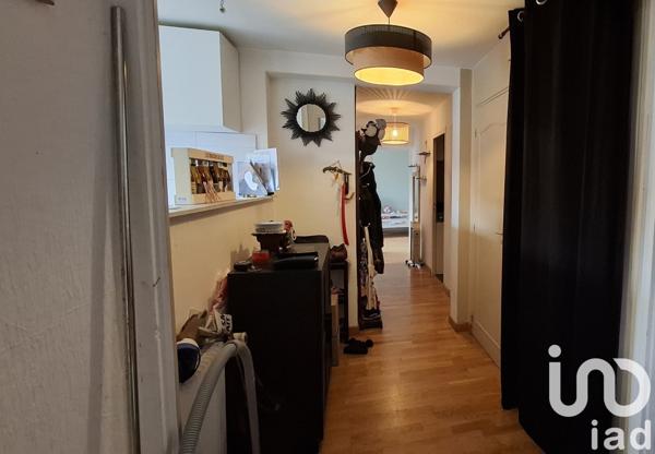 Appartement 6 pièces de 112 m² à Vals-près-le-Puy (43750)