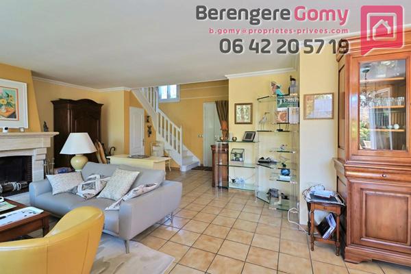 Maison de 150m2 avec séjour et suite parentale climatisés