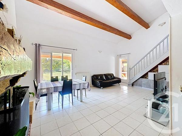 Maison à vendre  6 pièces - 140 m 2   TRETS  - 13