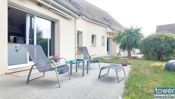 Maison
                                                                                                                                                                                                                                                                                                                        10 pièce(s)                                                                                                                                                                                                          8 chambre(s)                                                                                                                                                                                                          219  m²