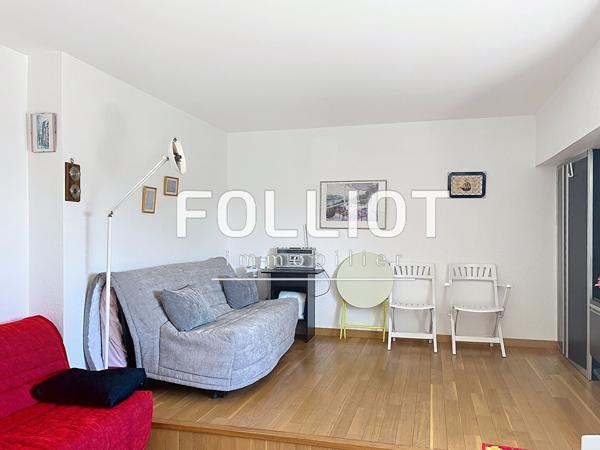 STUDIO, Cave et Parking extérieur
