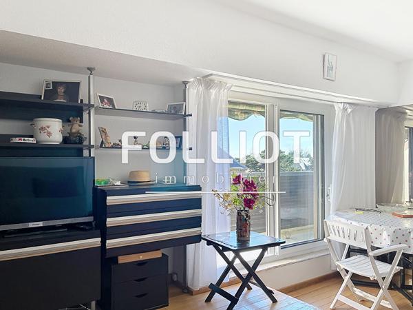 STUDIO, Cave et Parking extérieur