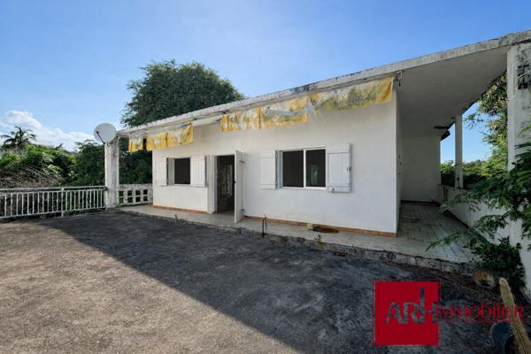 A VENDRE - Maison T3 à rénover – Hyper centre de Saint-Pierre