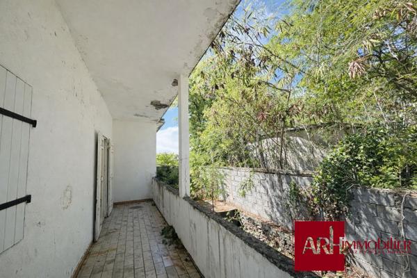 A VENDRE - Maison T3 à rénover – Hyper centre de Saint-Pierre