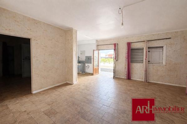 A VENDRE - Maison T3 à rénover – Hyper centre de Saint-Pierre