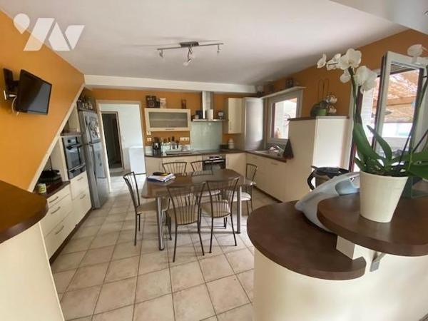 Maison à vendre - LONGAULNAY (35 190) - Belle propriété bien entretenue, située proche de l'axe...