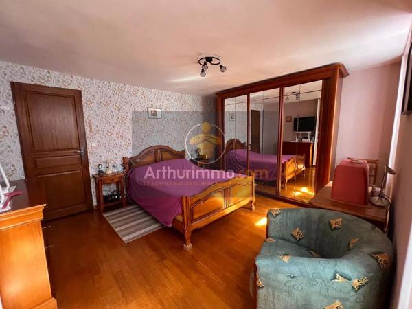 Vente                                                      Maison
                        
                     5 pièces                      132 m2                     à Tournan-en-Brie