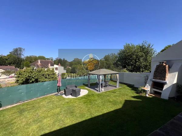 Vente                                                      Maison
                        
                     5 pièces                      132 m2                     à Tournan-en-Brie