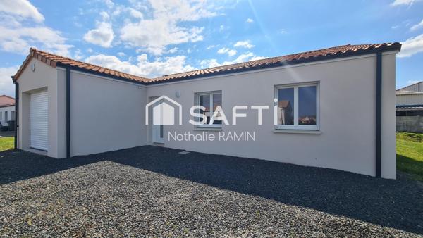 Intérieur moderne et lumineux