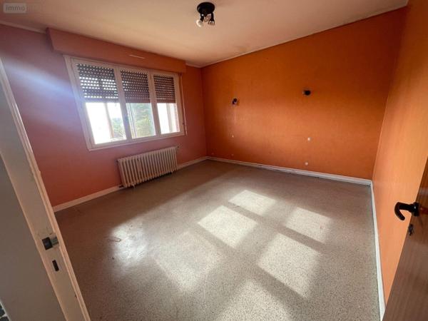 Maison à vendre à Saint-Pol-sur-Ternoise dans le Pas-de-Calais (62130), ref : 2460   
centre