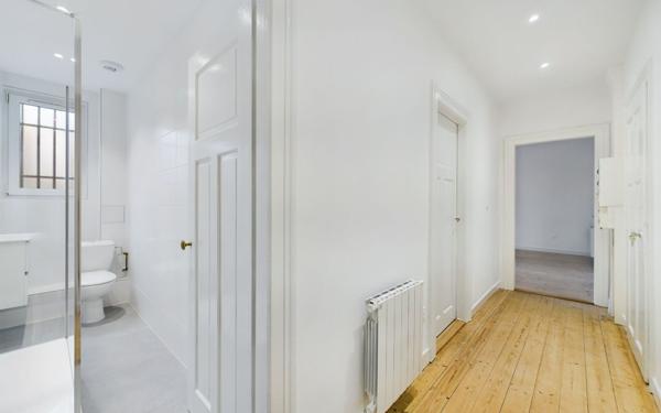 Immeuble à vendre    10 pièces • 235 m2 Strasbourg