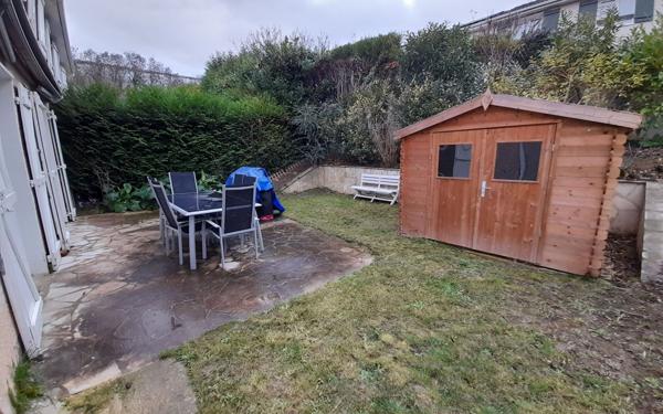 Maison à vendre    5 pièces • 96,47 m2 Thiais