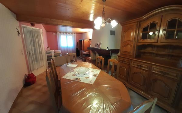 Maison à vendre    5 pièces • 96,47 m2 Thiais