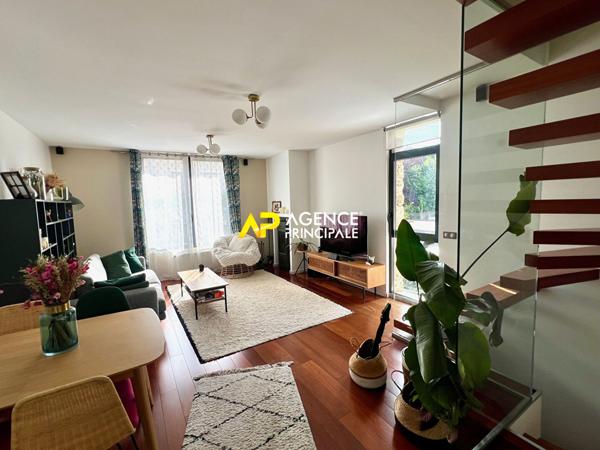 Argenteuil secteur Mairie maison 4 pièce(s) 100m2 ,3 chambres 10 minutes gare €449 000 ** - Référence 4467