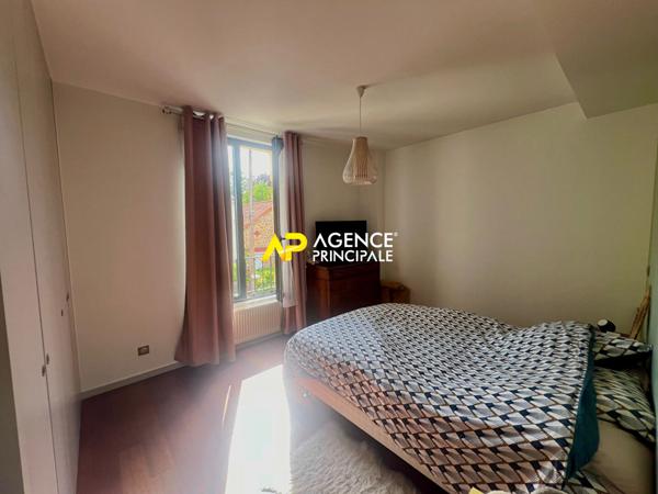 Argenteuil secteur Mairie maison 4 pièce(s) 100m2 ,3 chambres 10 minutes gare €449 000 ** - Référence 4467