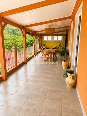 Immeuble à RIVIERE-PILOTE, 97211 - 182m²