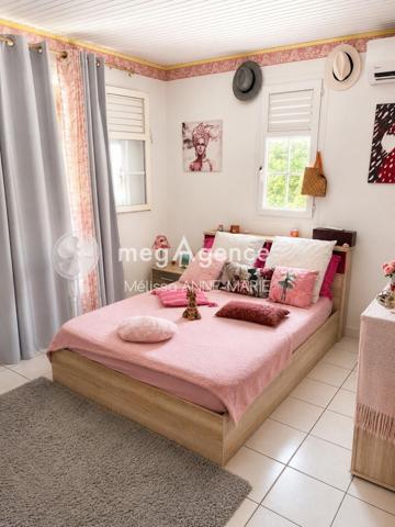 Immeuble à RIVIERE-PILOTE, 97211 - 182m²